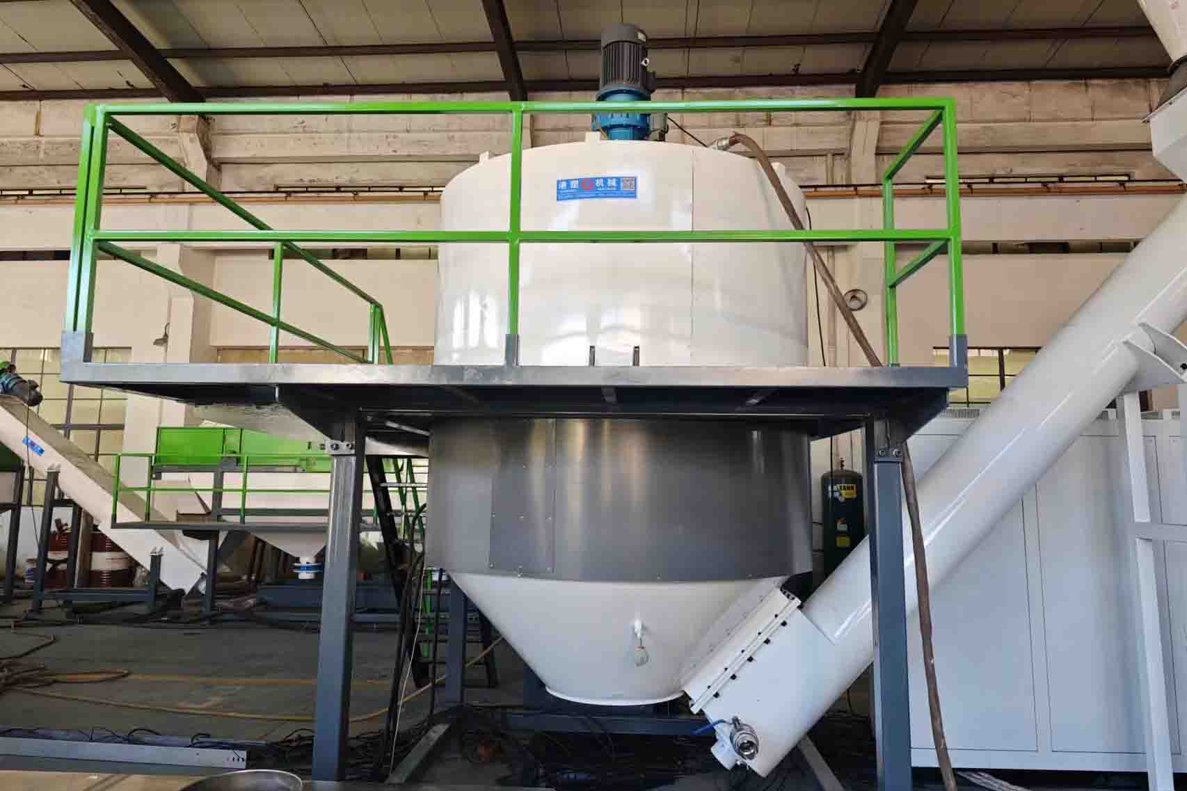 PET flake cleaning agent