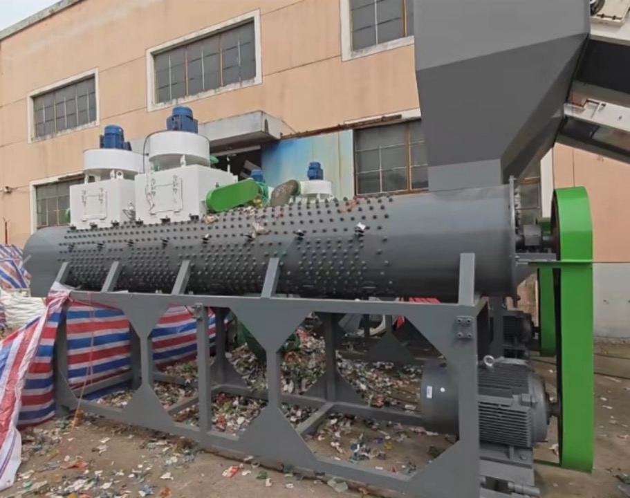 PET bottle recycling machine